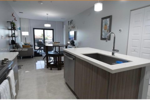 Condo à Doral, Floride, 1 chambre  № 1999774