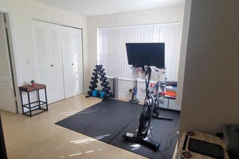 Condominio en alquiler en Sunrise, Florida, 2 dormitorios, 98.94 m2 № 2047623 - foto 7