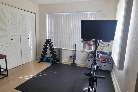 Condominio en alquiler en Sunrise, Florida, 2 dormitorios, 98.94 m2 № 2047623 - foto 9