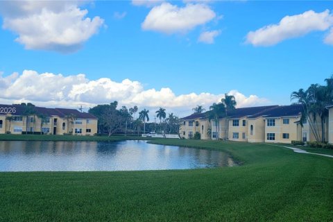 Condominio en alquiler en Sunrise, Florida, 2 dormitorios, 98.94 m2 № 2047623 - foto 17