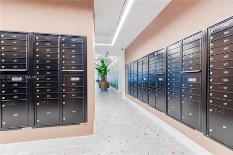 Снять в аренду виллу или дом в Майами, Флорида № 2025298 - фото 28