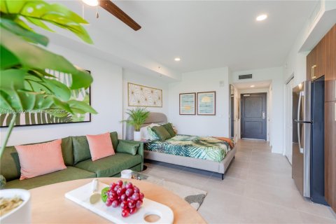 Снять в аренду виллу или дом в Майами, Флорида № 2025298 - фото 3