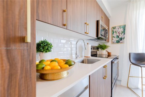 Снять в аренду виллу или дом в Майами, Флорида № 2025298 - фото 8