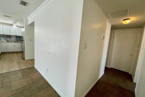 Copropriété à louer à Clearwater, Floride: 3 chambres, 118.36 m2 № 1916222 - photo 14