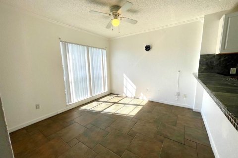 Condominio en alquiler en Clearwater, Florida, 3 dormitorios, 118.36 m2 № 1916222 - foto 9