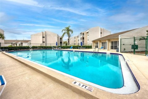 Condominio en alquiler en Clearwater, Florida, 3 dormitorios, 118.36 m2 № 1916222 - foto 2