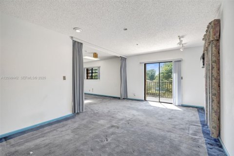 Villa ou maison à vendre à West Park, Floride: 5 chambres, 272.58 m2 № 2397415 - photo 21