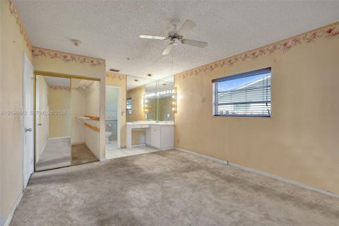 Villa ou maison à vendre à West Park, Floride: 5 chambres, 272.58 m2 № 2397415 - photo 30