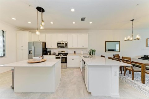 Condo in Bradenton, Florida, 2 bedrooms in LAKEWOOD NATIONAL  № 1371195 - photo 9