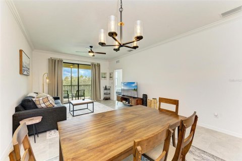 Condo in Bradenton, Florida, 2 bedrooms in LAKEWOOD NATIONAL  № 1371195 - photo 18