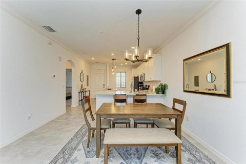 Condo in Bradenton, Florida, 2 bedrooms in LAKEWOOD NATIONAL  № 1371195 - photo 17