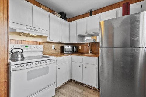 Condo in Deerfield Beach, Florida, 2 bedrooms  № 2178212 - photo 12