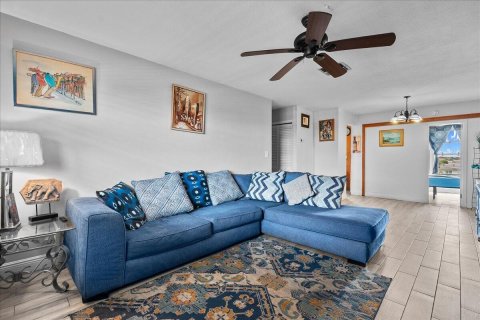 Condo in Deerfield Beach, Florida, 2 bedrooms  № 2178212