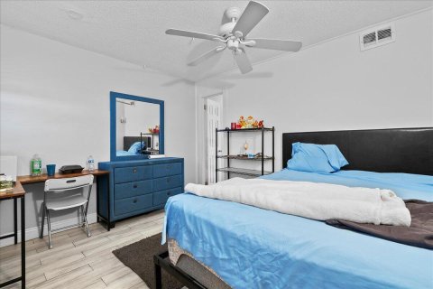 Condo in Deerfield Beach, Florida, 2 bedrooms  № 2178212 - photo 21