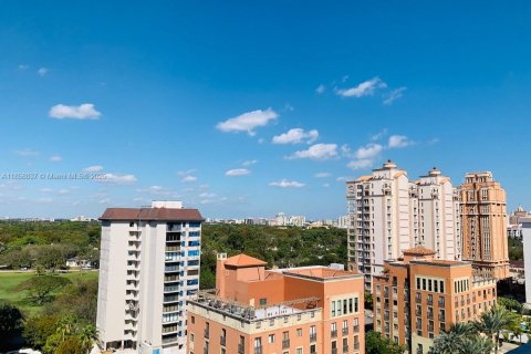 Condo in Coral Gables, Florida  № 1890548 - photo 10