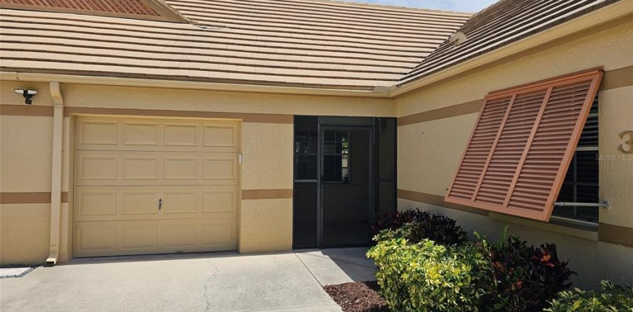 Villa ou maison à Bradenton, Floride 3 chambres, 108.88 m2 № 2215125