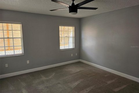 Villa ou maison à louer à Bradenton, Floride: 3 chambres, 108.88 m2 № 2215125 - photo 13