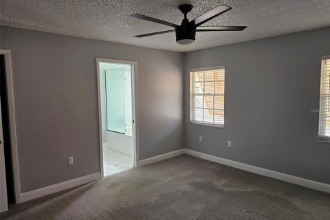 Villa ou maison à louer à Bradenton, Floride: 3 chambres, 108.88 m2 № 2215125 - photo 14