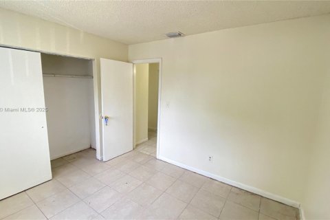 Condominio en venta en Oakland Park, Florida, 2 dormitorios, 94.76 m2 № 1892925 - foto 22