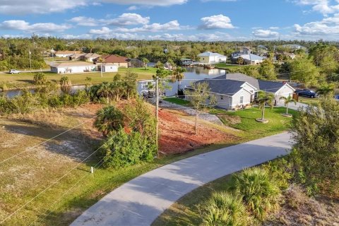 Terreno en venta en Port Charlotte, Florida № 1722974 - foto 11