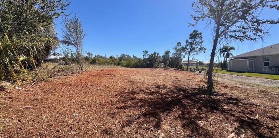 Terreno en Port Charlotte, Florida № 1722974