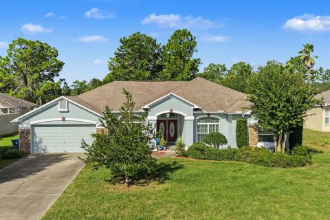 Casa en Spring Hill, Florida 3 dormitorios, 222.41 m2 № 2427227