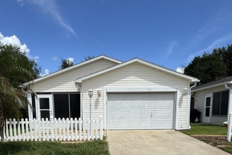 Villa ou maison à The Villages, Floride 2 chambres, 104.14 m2 № 2388339