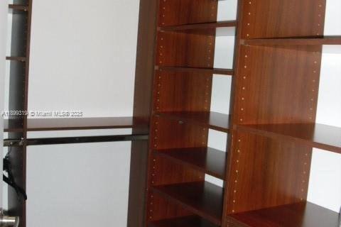 Condo in Miami, Florida, 3 bedrooms  № 1950824 - photo 28