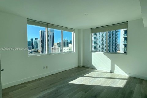 Condominio en venta en Miami, Florida, 1 dormitorio, 93.46 m2 № 2183761 - foto 8