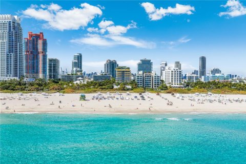 Купить кондоминиум в Майами-Бич, Флорида 37.16м2, № 2031532 - фото 30
