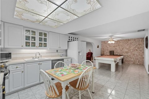 Casa en venta en Ormond Beach, Florida, 3 dormitorios, 208.01 m2 № 1903543 - foto 28