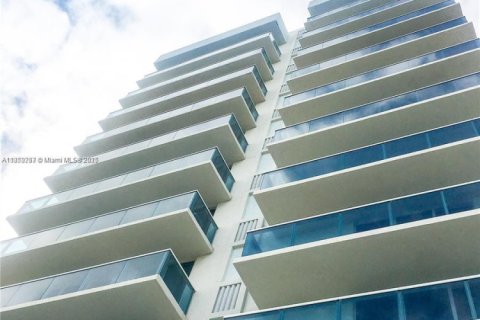 Copropriété à louer à Surfside, Floride: 1 chambre, 67.54 m2 № 1963367 - photo 27