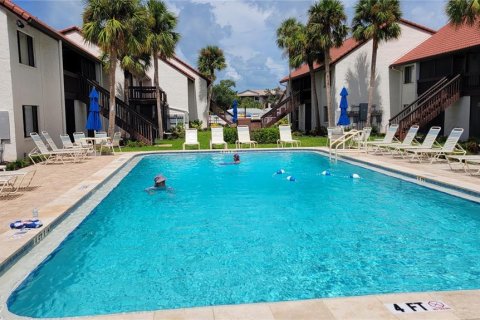 Condo in Sarasota, Florida, 2 bedrooms  № 1904436 - photo 24