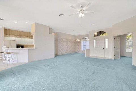 House in Spring Hill, Florida 4 bedrooms, 219.81 sq.m. № 1803248 - photo 14