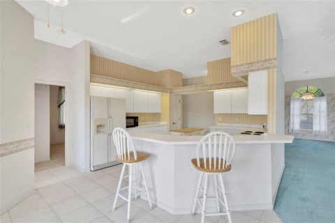 House in Spring Hill, Florida 4 bedrooms, 219.81 sq.m. № 1803248 - photo 17