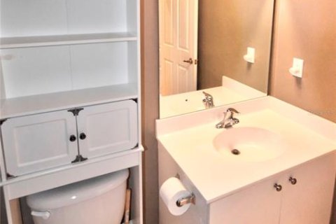 Touwnhouse à vendre à New Smyrna Beach, Floride: 2 chambres, 169.73 m2 № 1847937 - photo 19