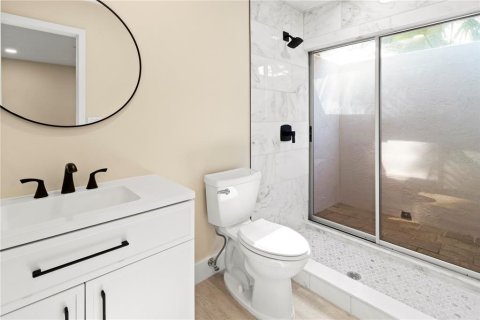 House in Sarasota, Florida 2 bedrooms, 86.96 sq.m. № 2403724 - photo 29