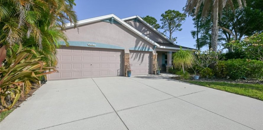 Villa ou maison à Parrish, Floride 3 chambres, 223.71 m2 № 2097752
