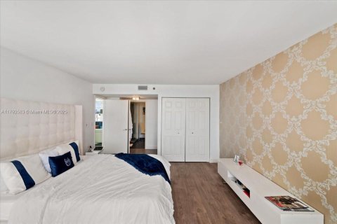 Condominio en venta en Miami, Florida, 2 dormitorios, 117.8 m2 № 1714881 - foto 24