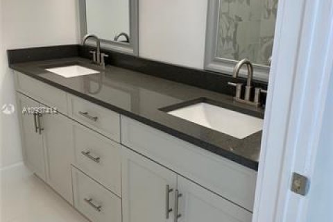 Купить кондоминиум в Бока-Ратон, Флорида 4 комнаты, 136.19м2, № 2085287 - фото 17
