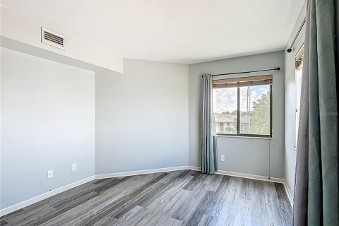 Condo in Winter Haven, Florida, 2 bedrooms  № 1880557 - photo 23