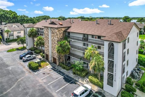 Condo in Winter Haven, Florida, 2 bedrooms  № 1880557 - photo 5
