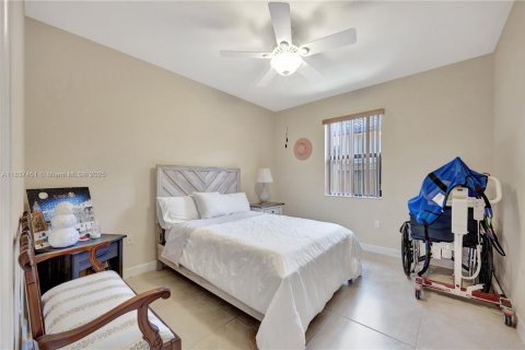 House in Homestead, Florida 3 bedrooms, 189.8 sq.m. № 1822204 - photo 26