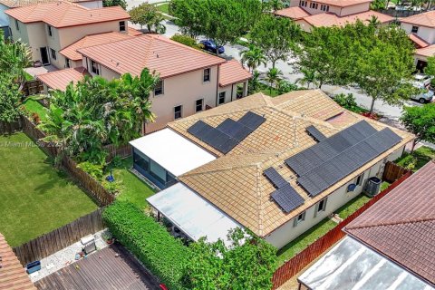 House in Homestead, Florida 3 bedrooms, 189.8 sq.m. № 1822204 - photo 2