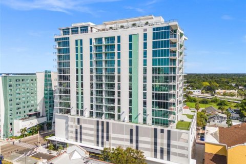 Condominio en alquiler en Saint Petersburg, Florida, 1 dormitorio, 144 m2 № 1895015 - foto 3