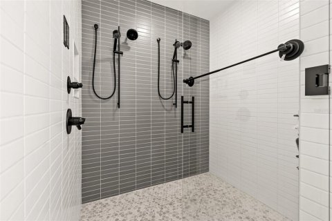 Condominio en alquiler en Saint Petersburg, Florida, 1 dormitorio, 144 m2 № 1895015 - foto 29