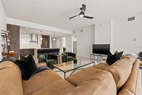 Condominio en alquiler en Saint Petersburg, Florida, 1 dormitorio, 144 m2 № 1895015 - foto 23