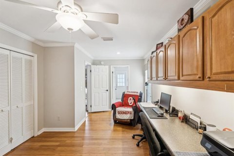 Casa en venta en Tampa, Florida, 4 dormitorios, 220.36 m2 № 1800222 - foto 24