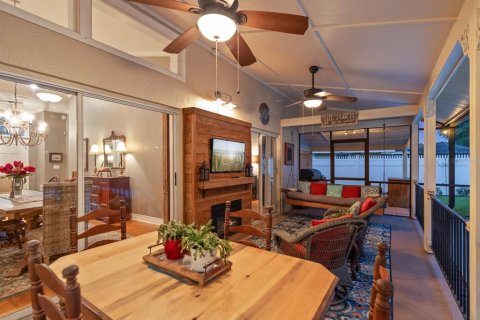 Casa en venta en Tampa, Florida, 4 dormitorios, 220.36 m2 № 1800222 - foto 29