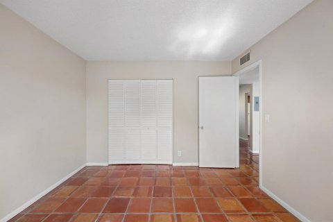 Appartement à louer à West Palm Beach, Floride: 2 chambres, 78.97 m2 № 2378747 - photo 11